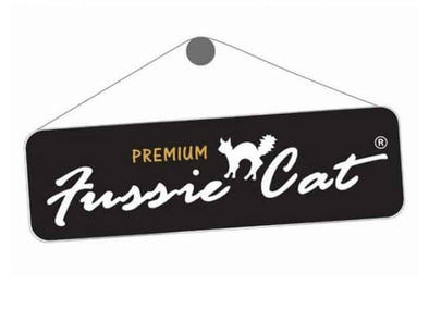 Fussie Cat Food recipes start with meats rich in complete proteins, and tailored the taste based on actual feline feedback with the best nutrition. Barking-dog-bakery-and-feed